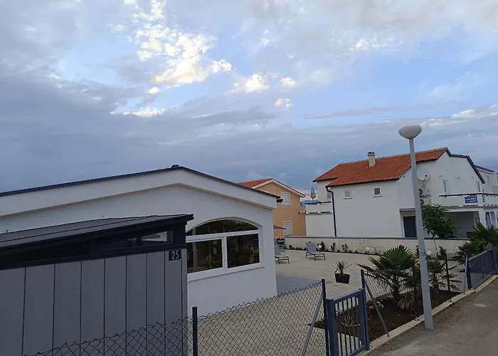 Summerhouse Blanka 2024 * Vir