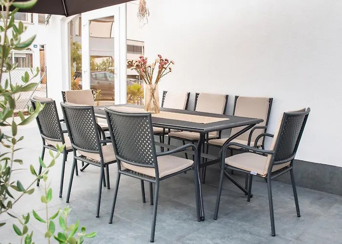 Summerhouse Blanka 2024 * Vir